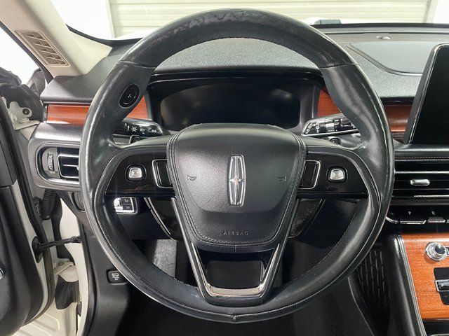 Used 2020 Lincoln Aviator Reserve w/ Equipment Group 201A image 14