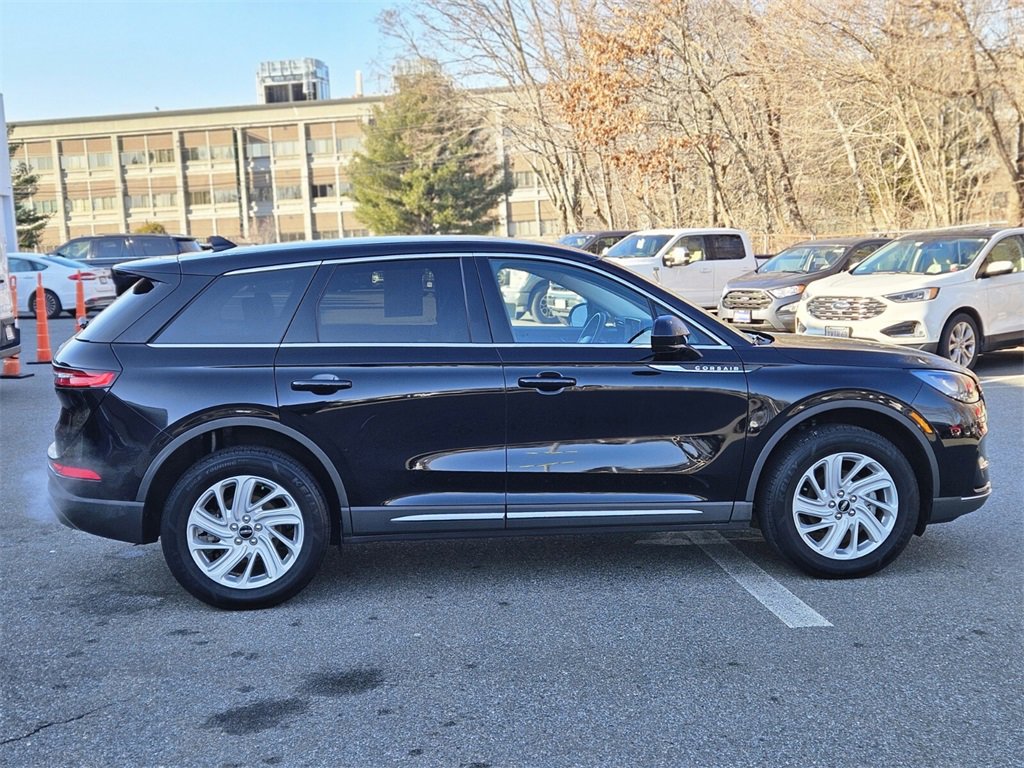 Used 2023 Lincoln Corsair AWD image 6