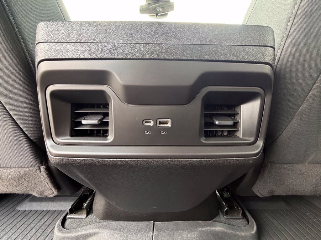 Used 2023 Chevrolet Silverado 1500 RST AWD/4WD image 7