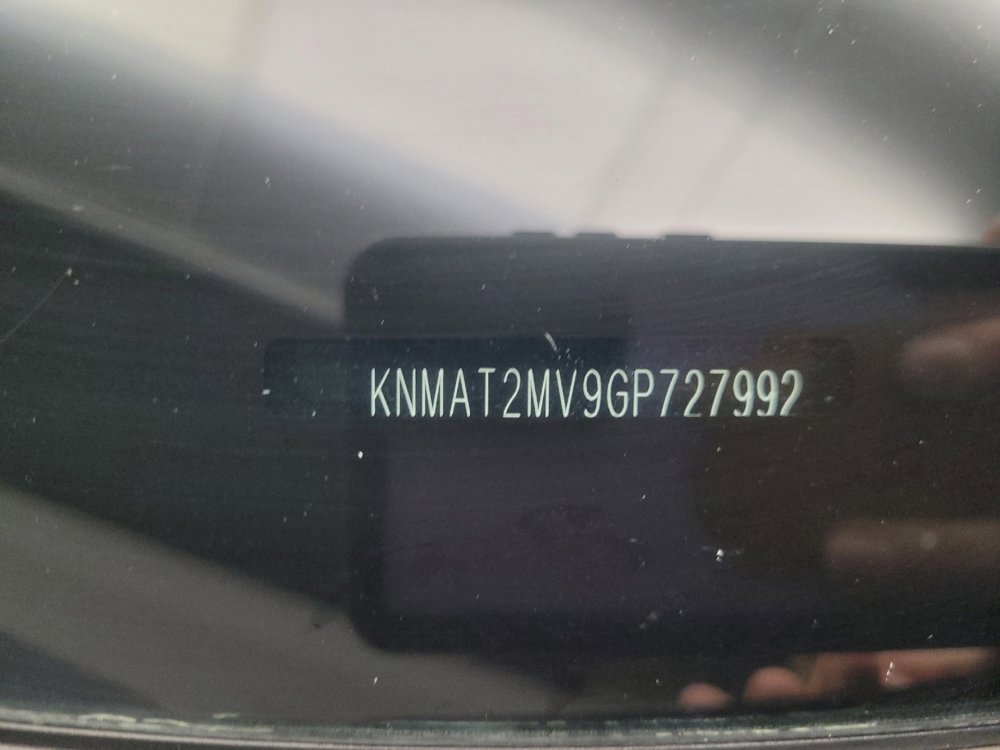 Used 2016 Nissan Rogue S w/ Appearance Package AWD/4WD image 33