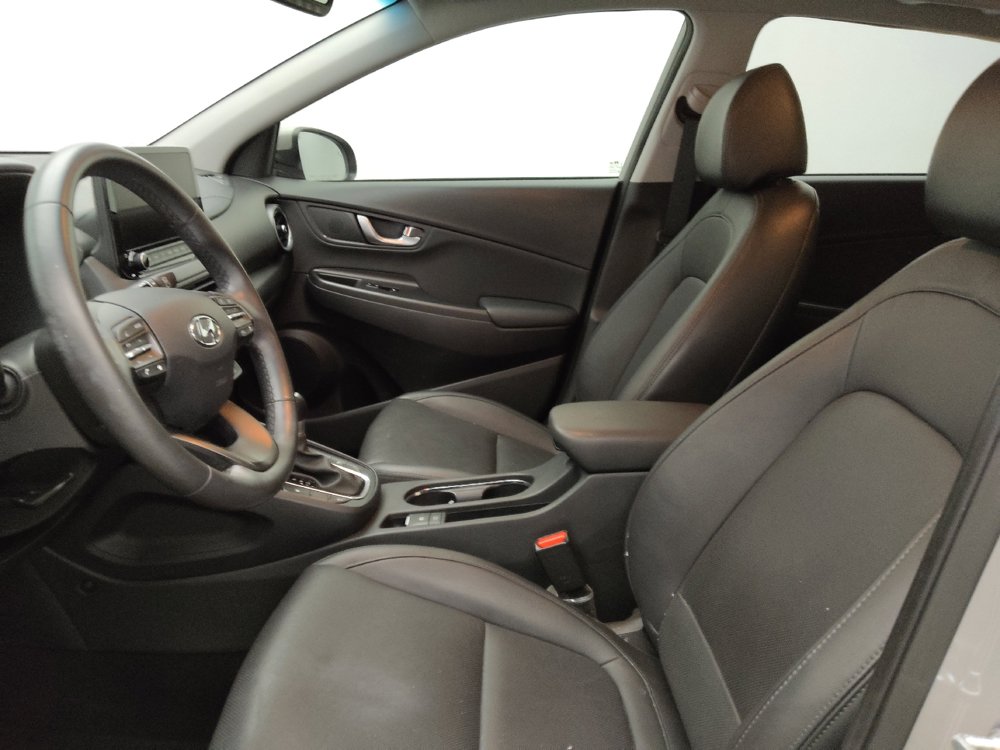 Used 2023 Hyundai Kona Limited FWD image 17