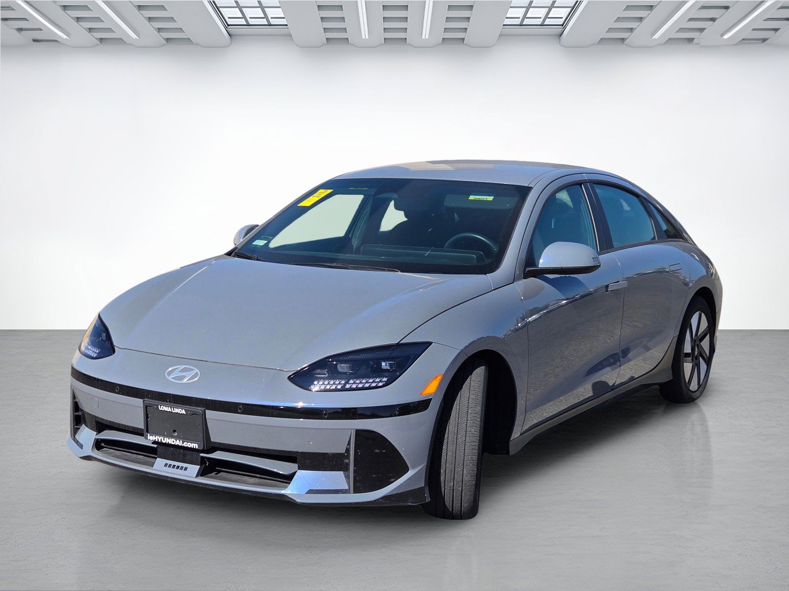 Certified 2025 Hyundai Ioniq 6 SE RWD image 8