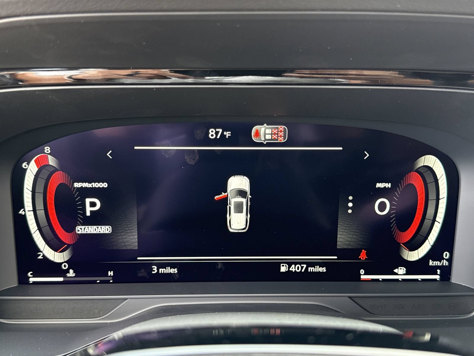 New 2026 Nissan Pathfinder Platinum FWD image 12