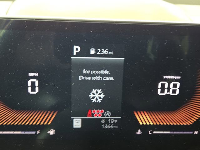 Certified 2025 Kia Sorento S image 18