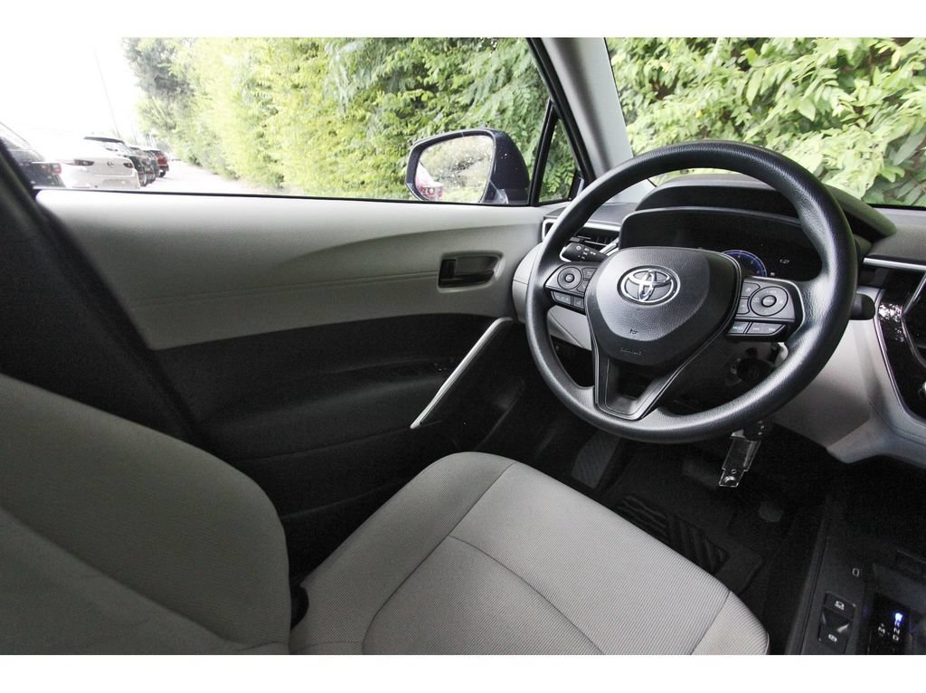 Used 2026 Toyota Corolla Cross L FWD image 7