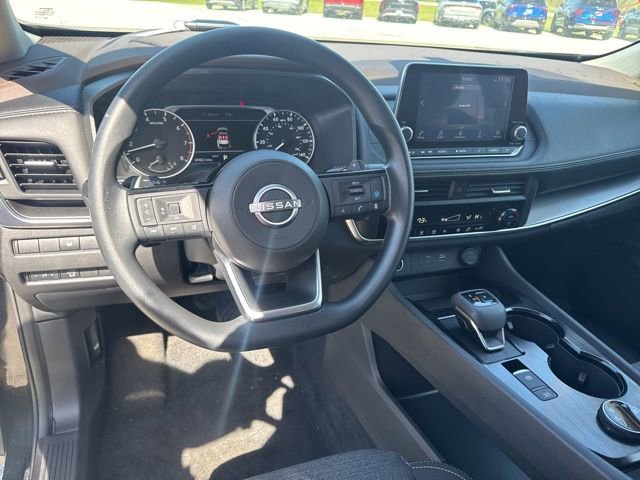 Used 2023 Nissan Rogue SV AWD/4WD image 22