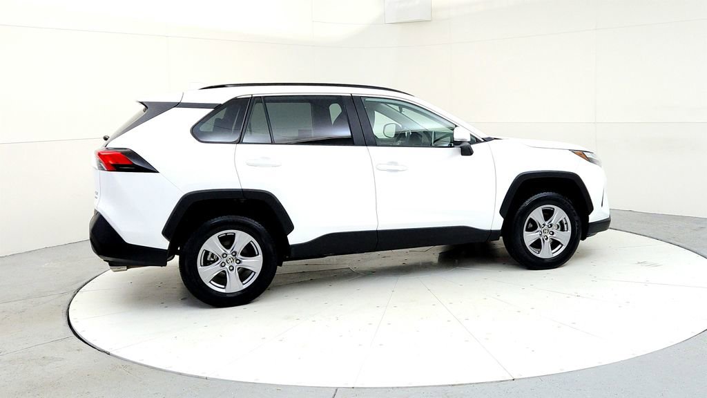 Certified 2025 Toyota RAV4 XLE AWD/4WD image 6