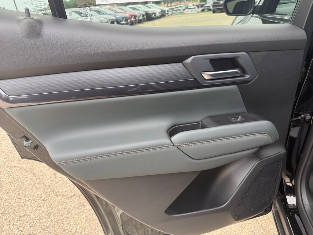 New 2026 GMC Terrain AT4 AWD/4WD image 36