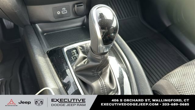 Used 2022 Nissan Rogue Sport SV AWD/4WD image 17