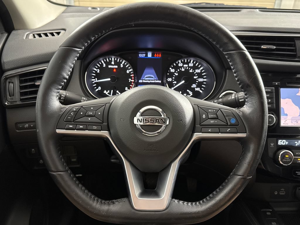 Used 2020 Nissan Rogue Sport SL FWD image 14