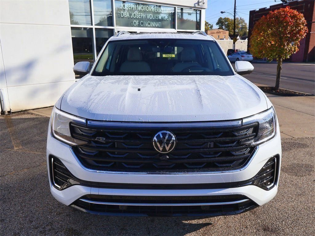 New 2026 Volkswagen Atlas SEL Premium R-Line image 8