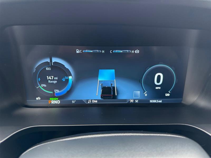 Used 2022 Ford F150 Lightning Platinum image 39