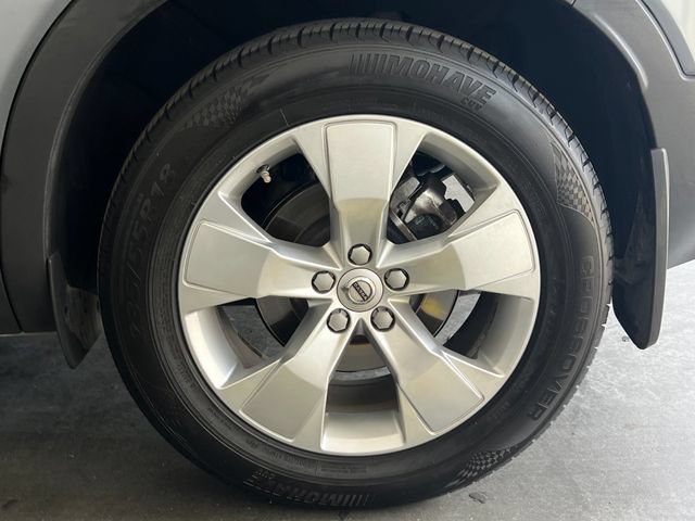 Used 2019 Volvo XC40 T5 Momentum AWD/4WD image 10