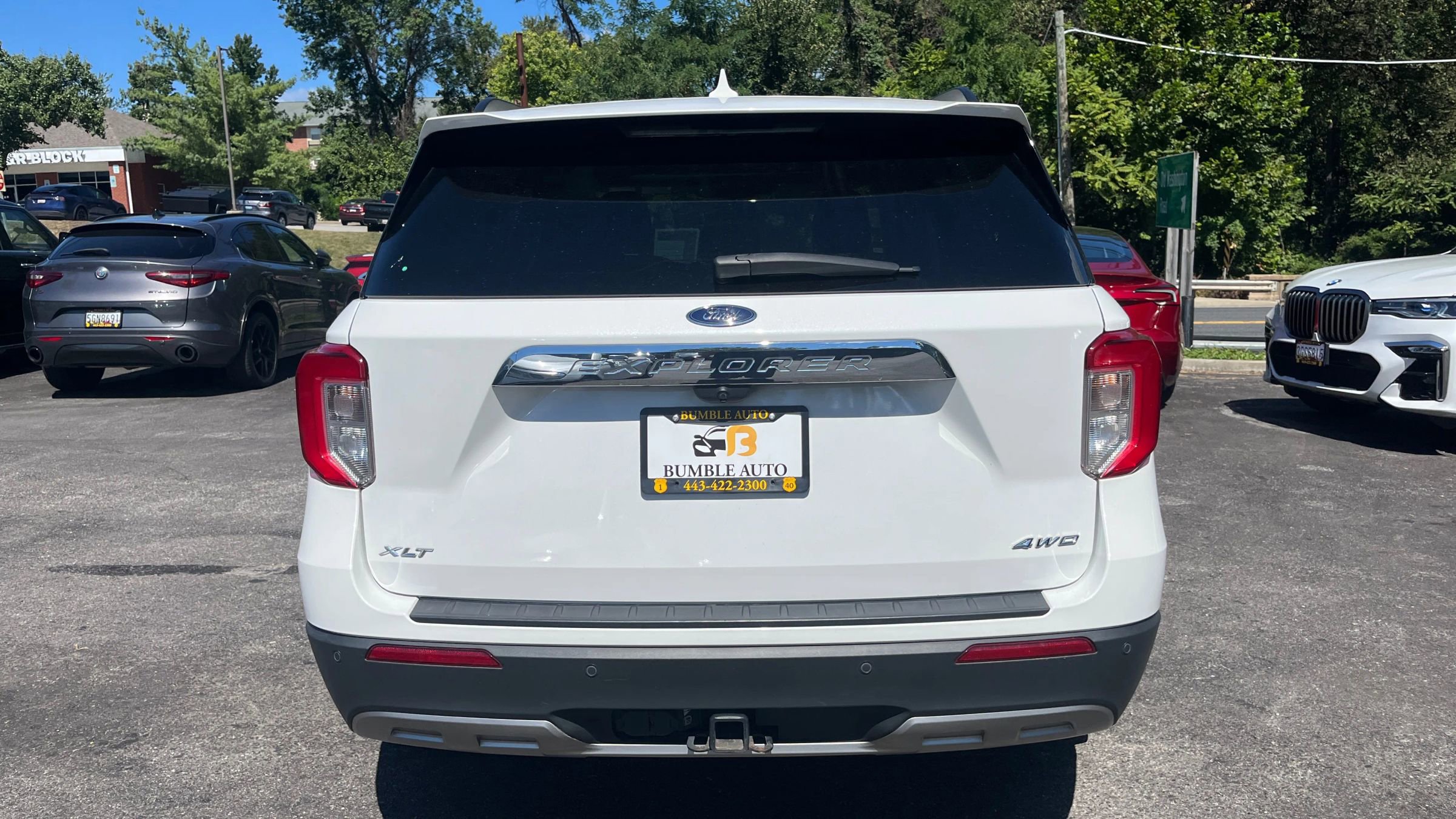 Used 2021 Ford Explorer XLT w/ Equipment Group 202A image 13