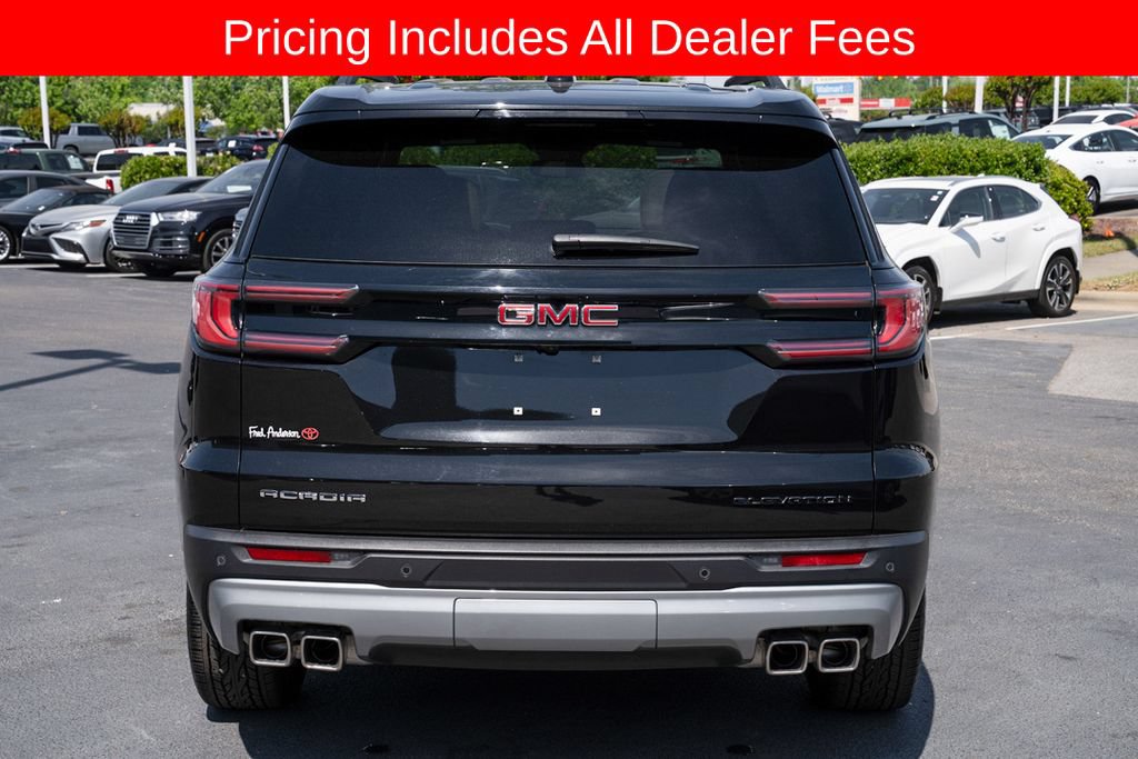Used 2024 GMC Acadia Elevation w/ Luxury Package FWD image 4