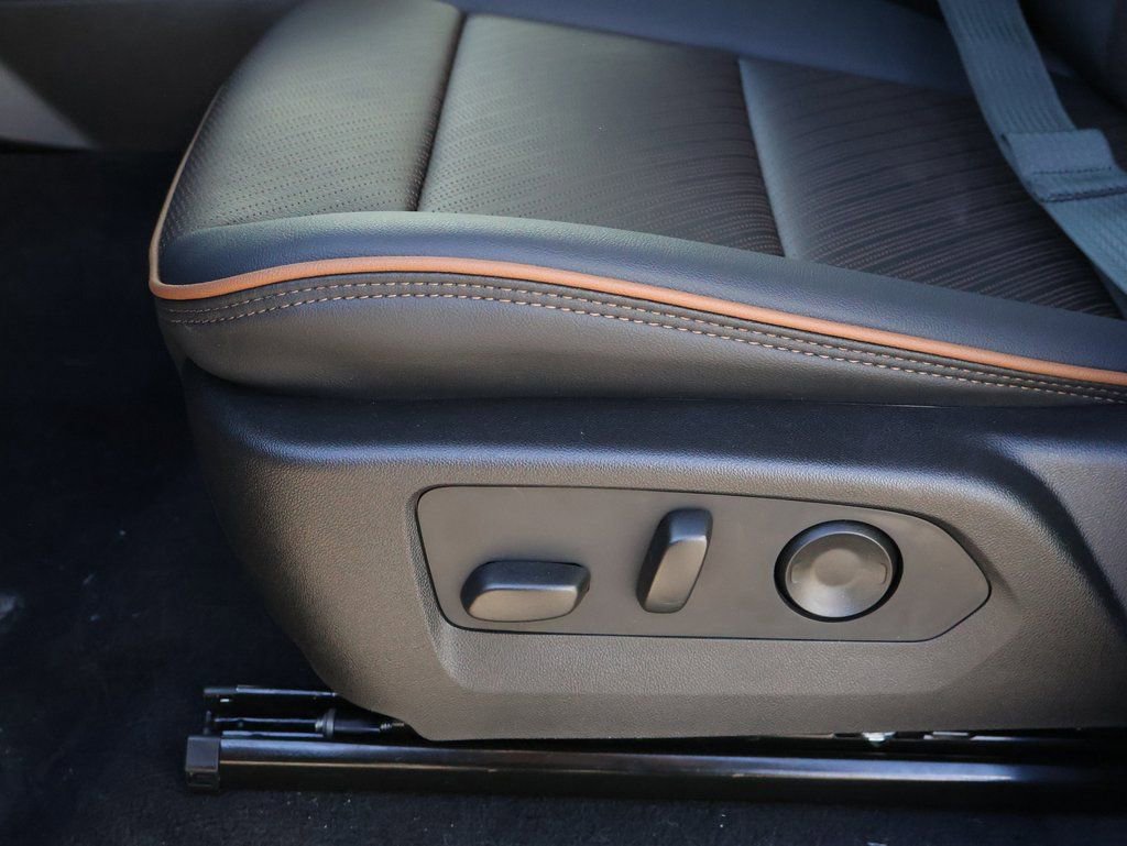 New 2026 GMC Canyon AT4 w/ Technology Plus Package image 45