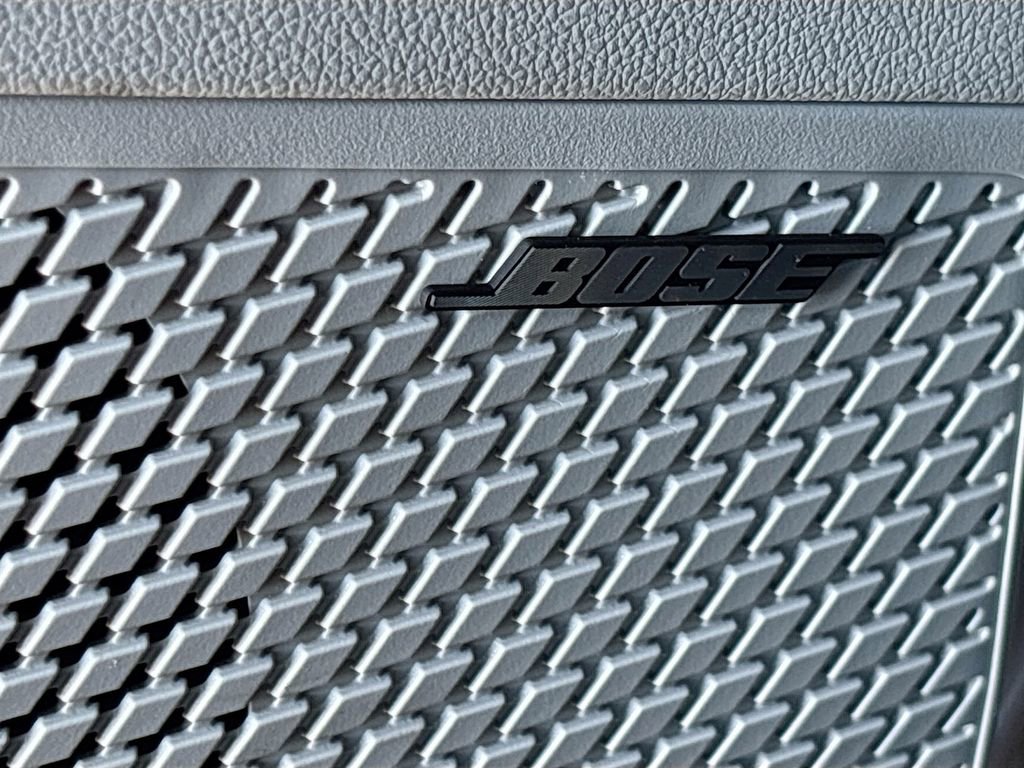 New 2025 Hyundai Elantra Limited w/ Cargo Package image 19