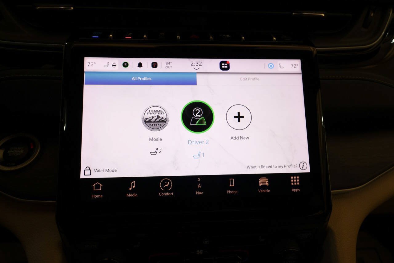 Used 2024 Jeep Grand Cherokee Limited 4xe AWD/4WD image 28