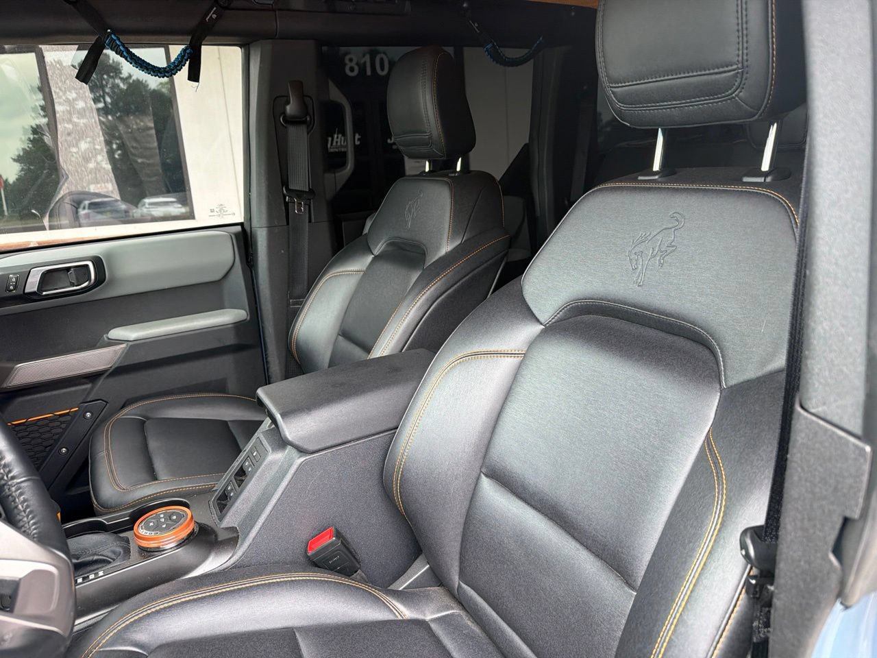Used 2023 Ford Bronco Badlands w/ Sasquatch Package AWD/4WD image 3