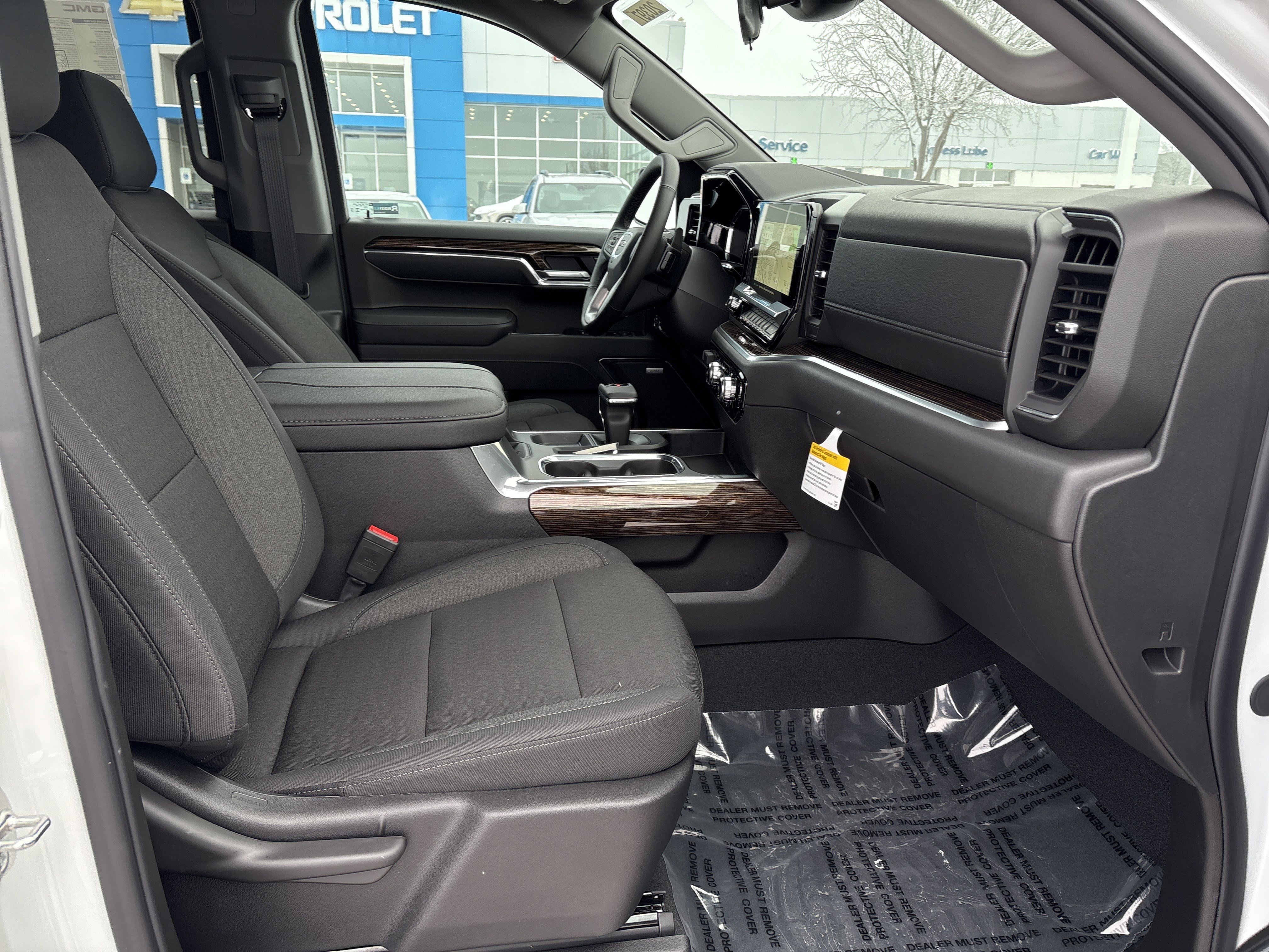 New 2026 GMC Sierra 1500 Elevation image 19