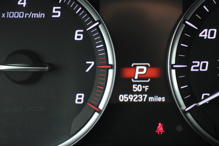 Used 2020 Acura MDX FWD image 34