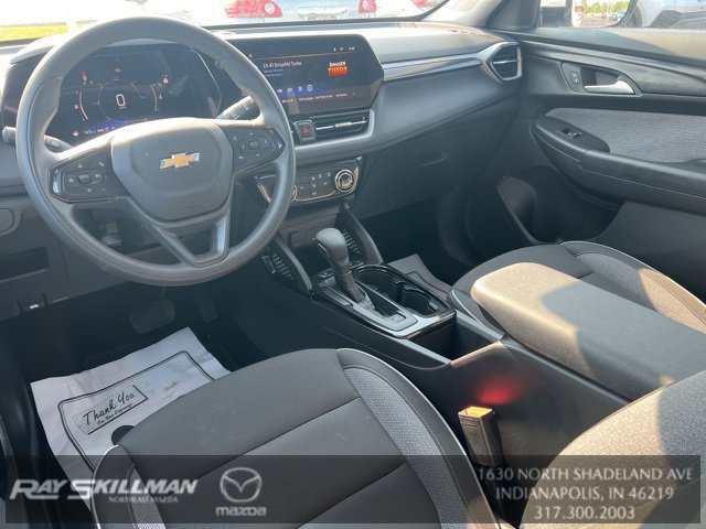 Used 2025 Chevrolet TrailBlazer LT image 32