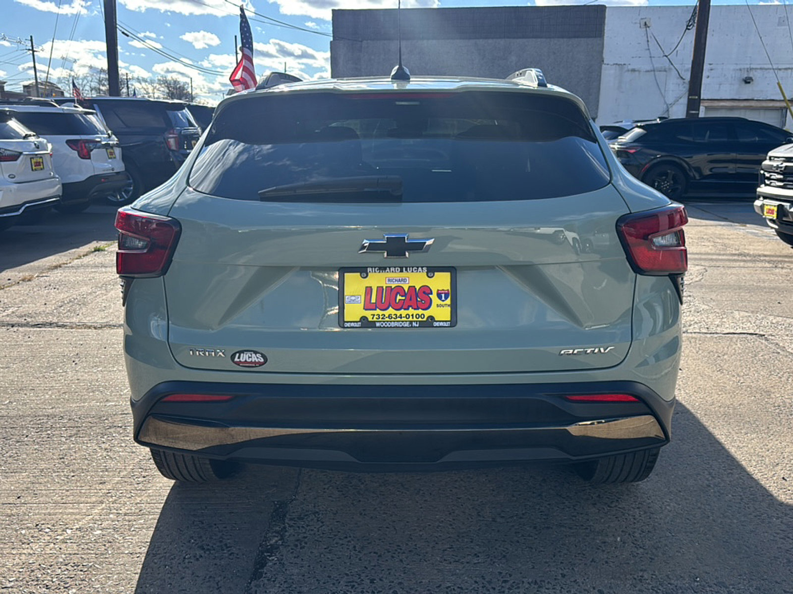 Used 2024 Chevrolet Trax ACTIV w/ Driver Confidence Package image 6