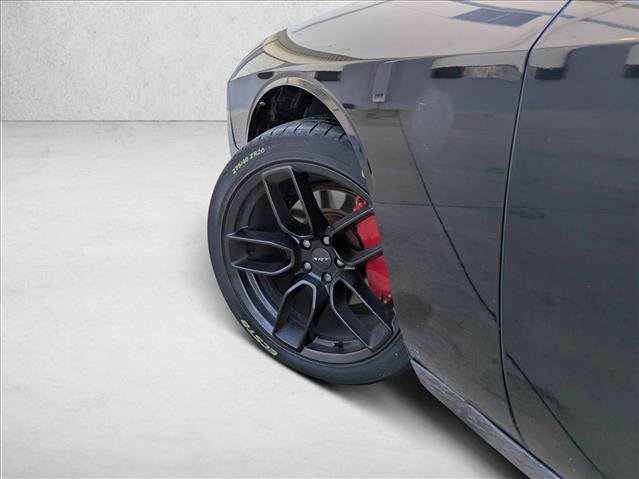 Used 2015 Dodge Challenger SXT Plus image 10