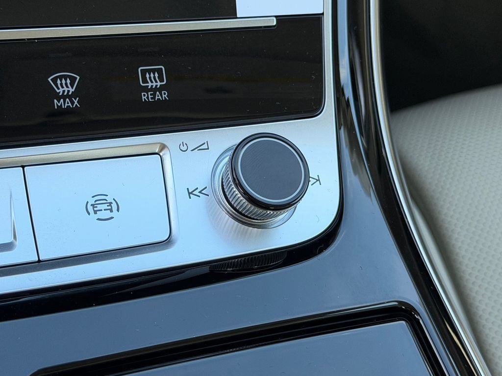 New 2027 Audi A8 L 3.0T AWD/4WD image 26