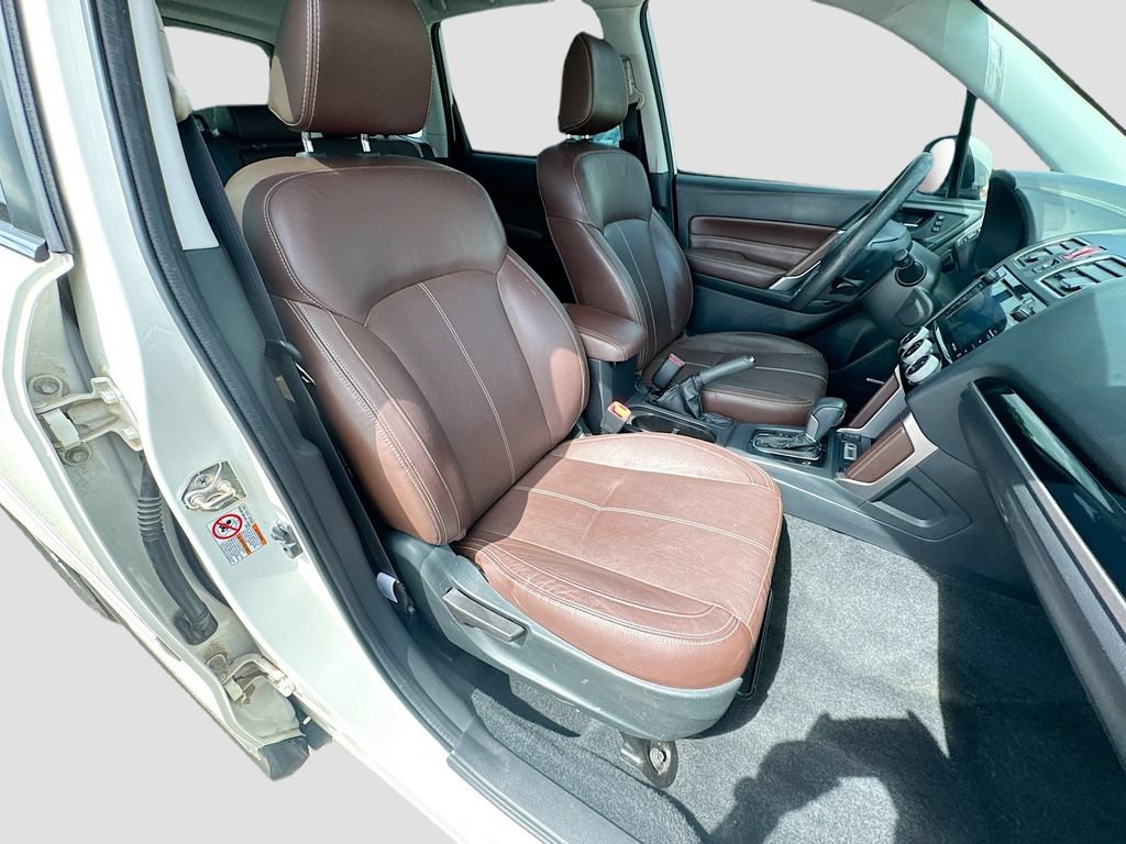 Used 2018 Subaru Forester 2.5i Touring AWD/4WD image 36