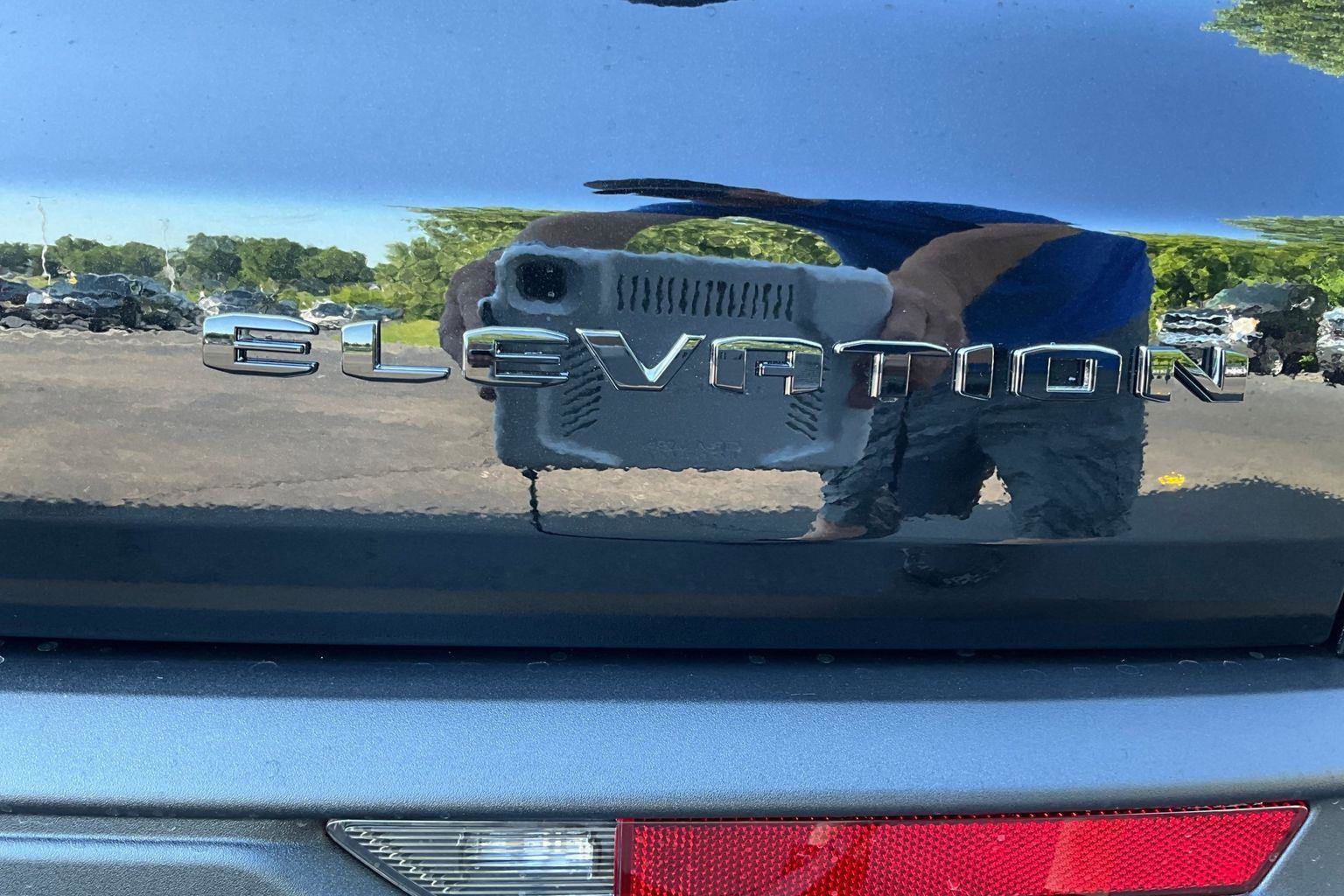 New 2025 GMC Acadia Elevation w/ LPO, Floor Liner Package image 8