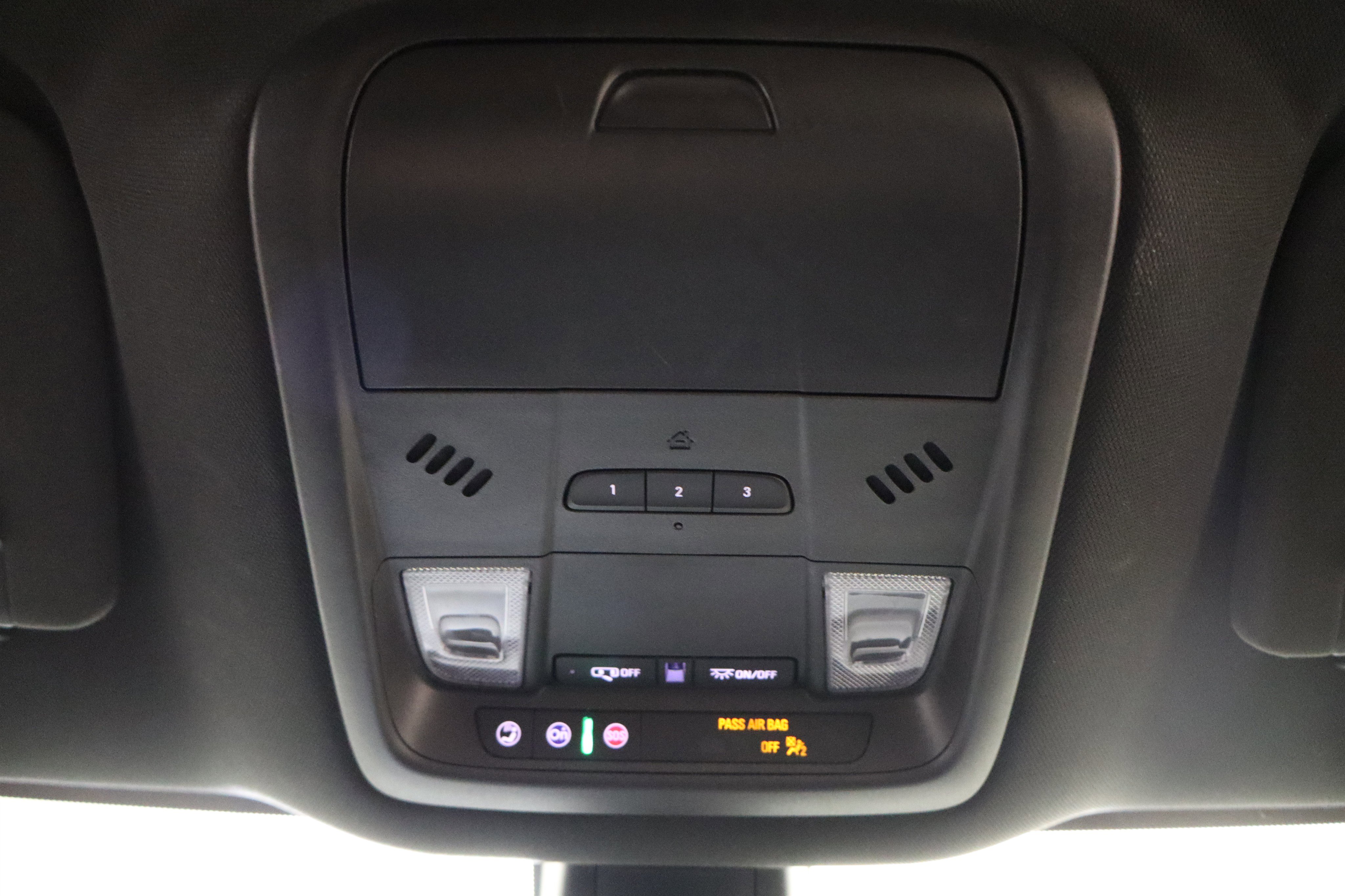 Certified 2024 Buick Enclave Essence w/ Sport Touring Edition image 28