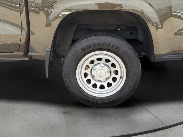 Used 2023 Chevrolet Colorado W/T RWD image 31