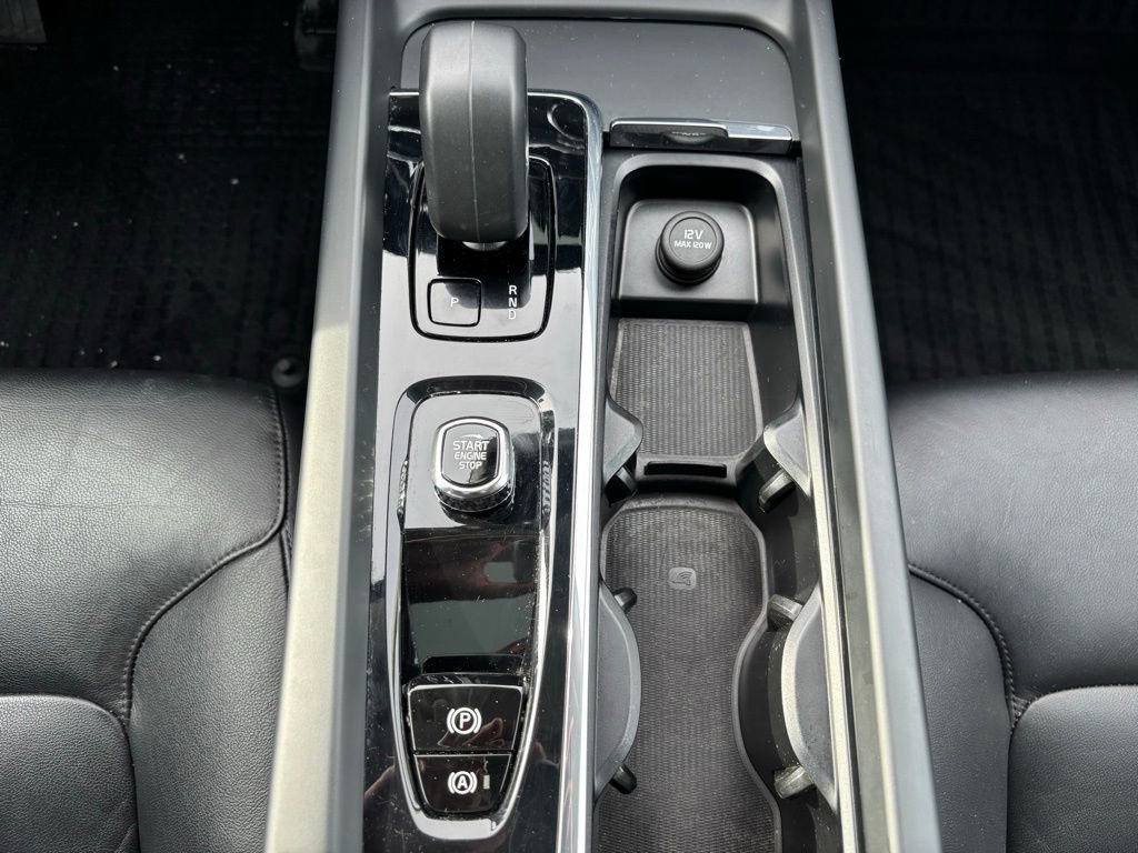 Certified 2023 Volvo XC60 B5 Core w/ Climate Package image 26