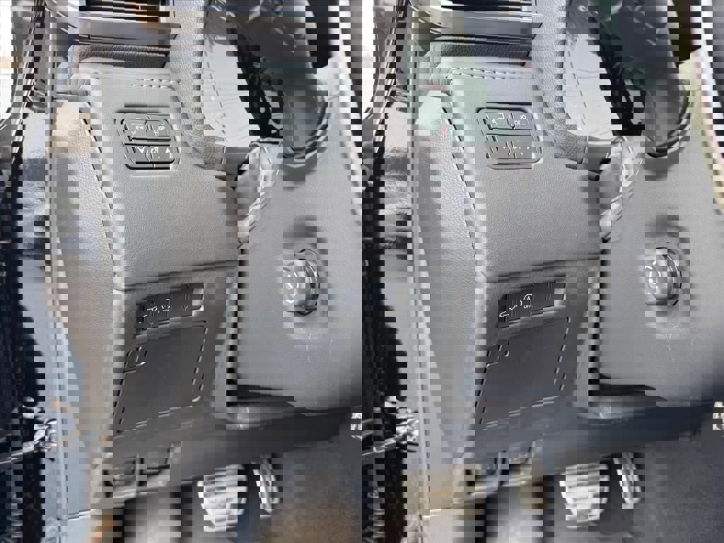 Used 2024 Lexus LX 600 F Sport image 18