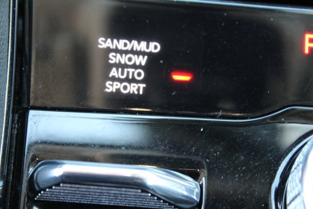 Used 2021 Jeep Grand Cherokee L Limited AWD/4WD image 27