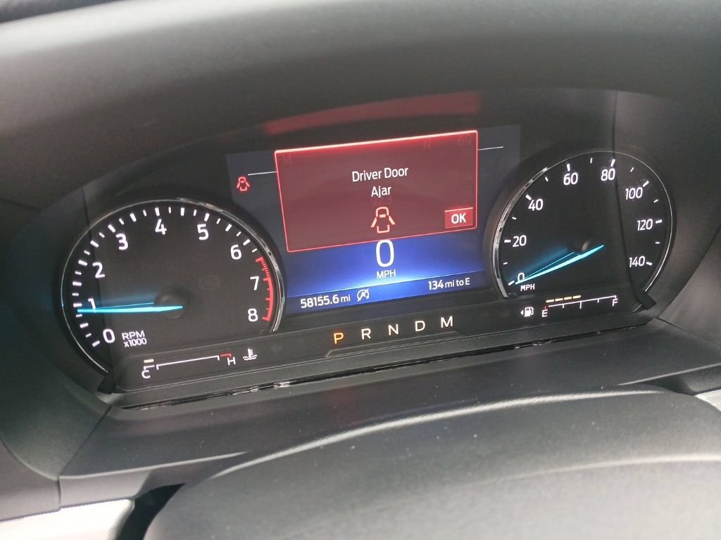 Used 2020 Ford Explorer XLT w/ Comfort Package AWD/4WD image 13