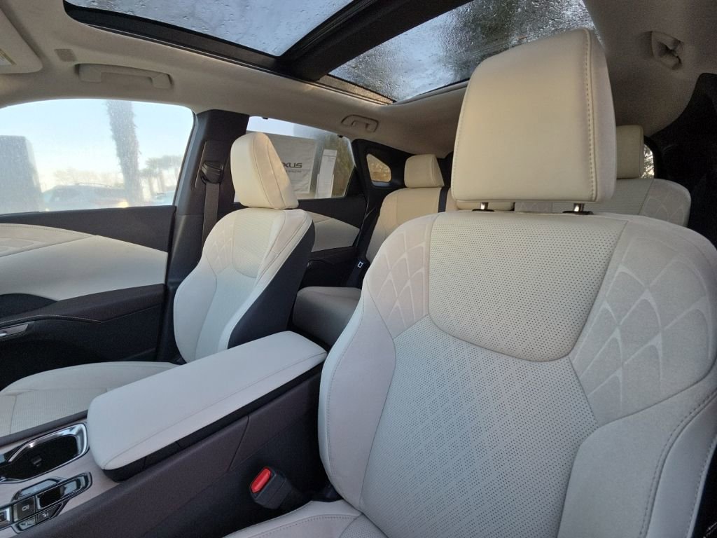 New 2026 Lexus RX 350 image 14