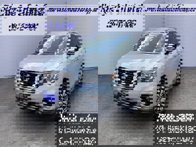 Used 2019 Nissan Pathfinder SL image 1