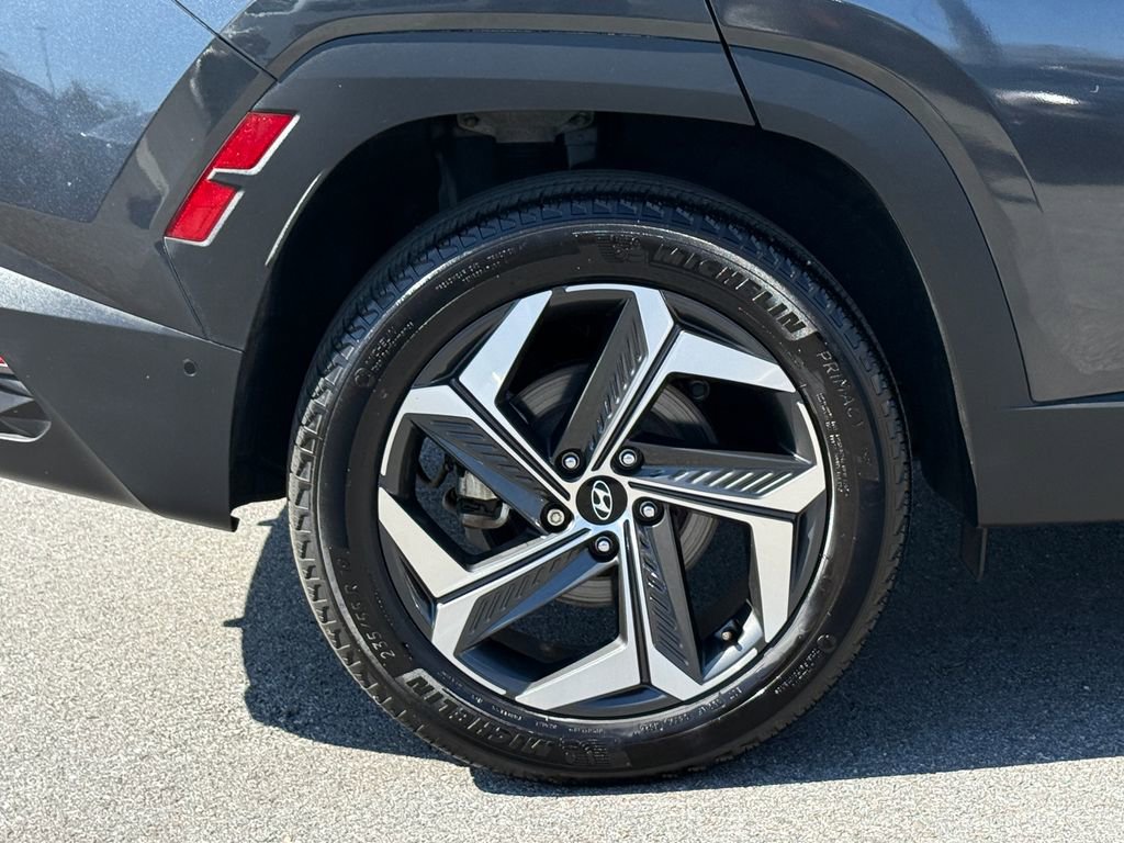 Used 2023 Hyundai Tucson Limited image 6