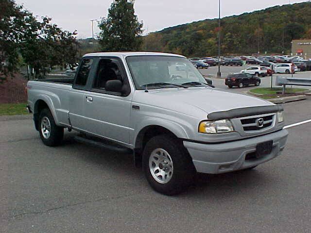 Used 2002 MAZDA B-Series Pickup 2WD Cab Plus B3000 image 32