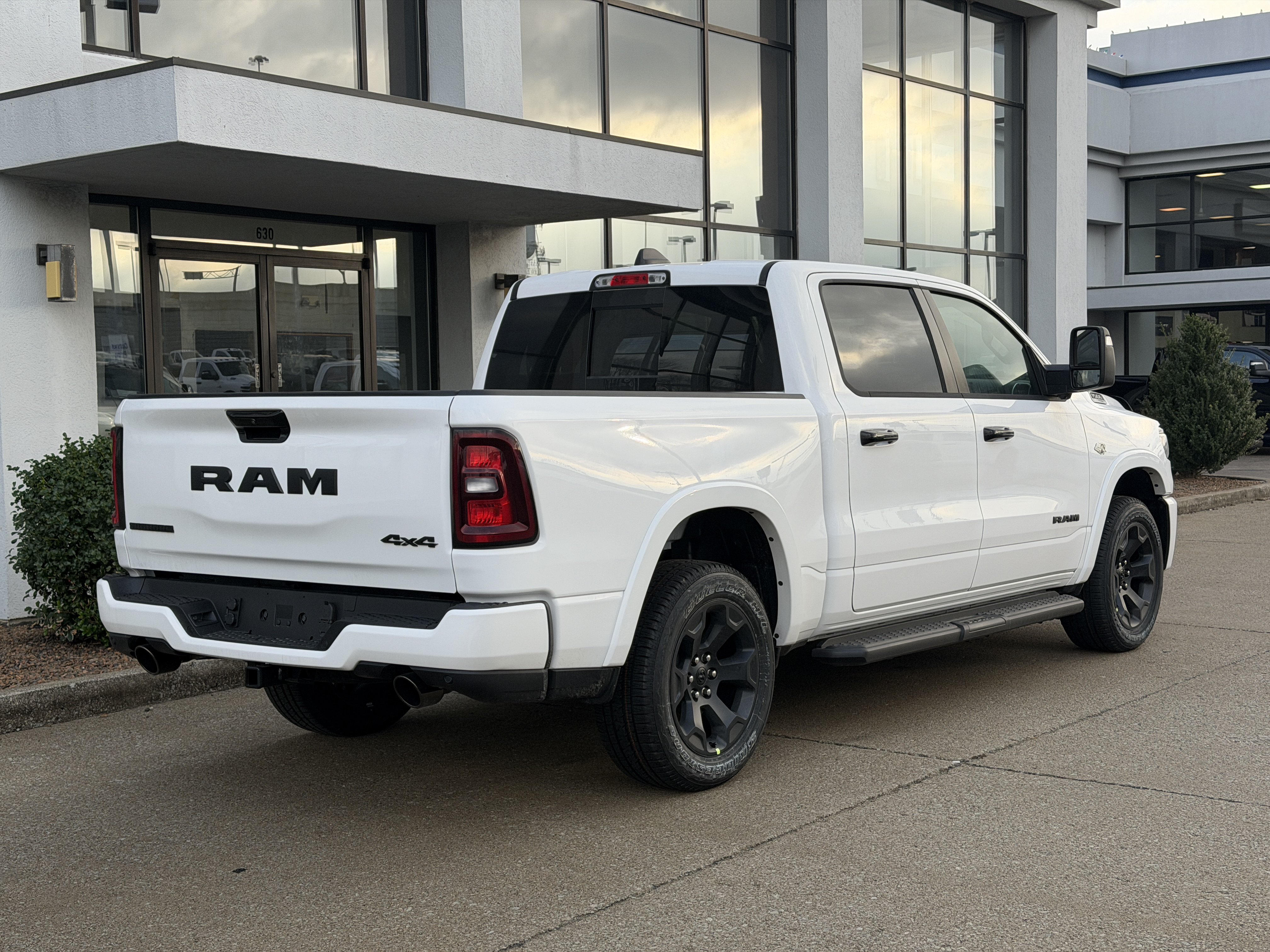 New 2026 RAM 1500 Big Horn AWD/4WD image 4