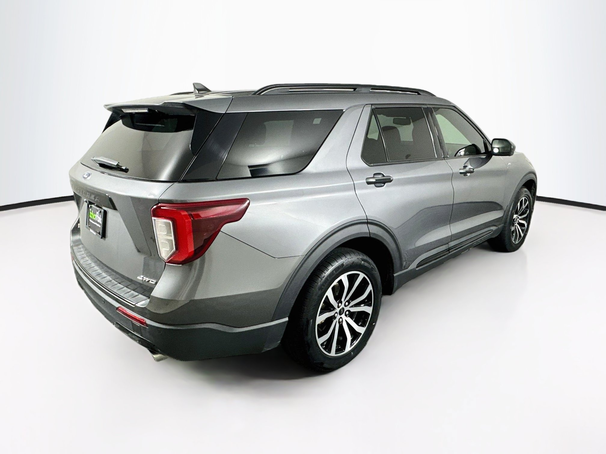 Used 2022 Ford Explorer ST-Line AWD/4WD image 9