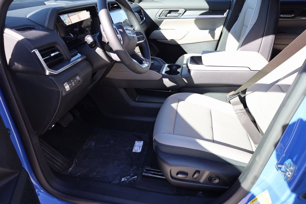 New 2026 GMC Terrain Elevation w/ Elevation Premium Package image 11