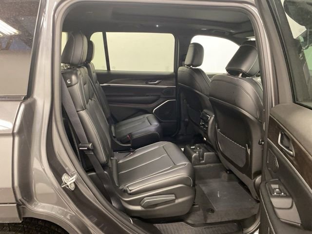 New 2026 Jeep Grand Cherokee L Limited image 26