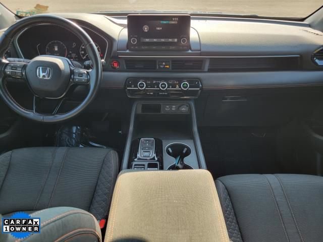 Used 2023 Honda Pilot Sport image 14