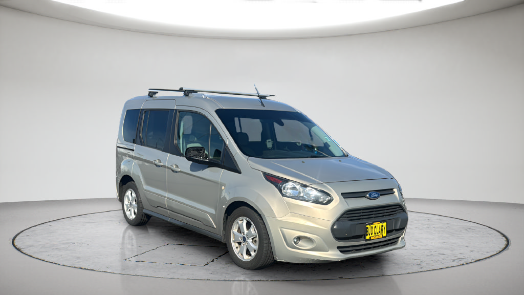 Used 2015 Ford Transit Connect XLT FWD image 5