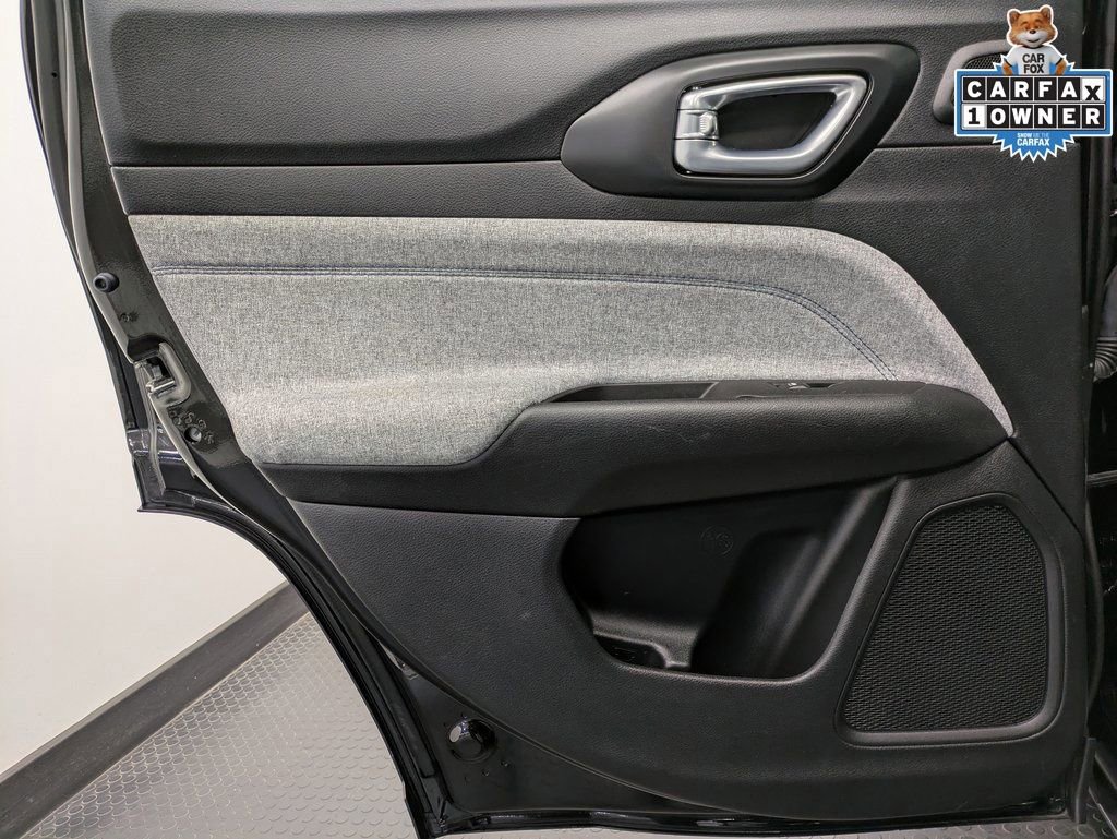 Used 2022 Jeep Compass Latitude w/ Sun and Sound Group image 26