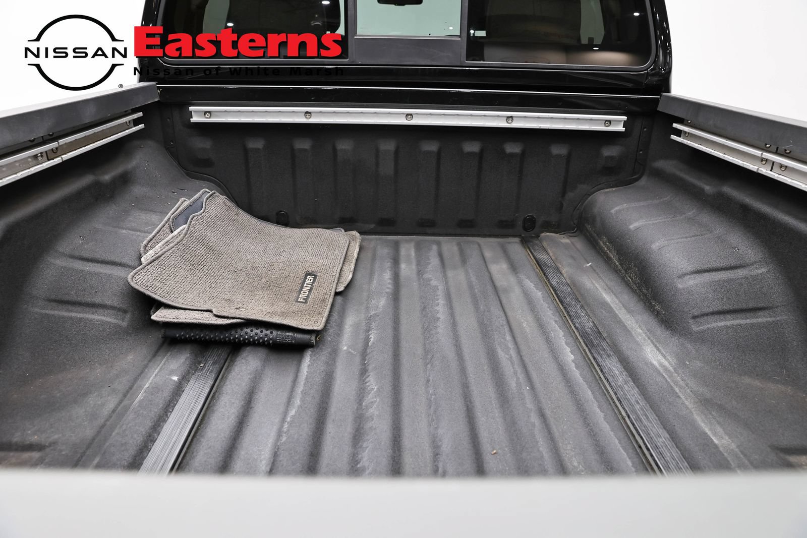 Used 2021 Nissan Frontier SV AWD/4WD image 9