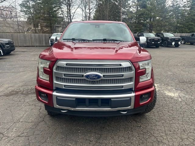 Used 2017 Ford F150 Platinum w/ Equipment Group 701A Luxury image 3